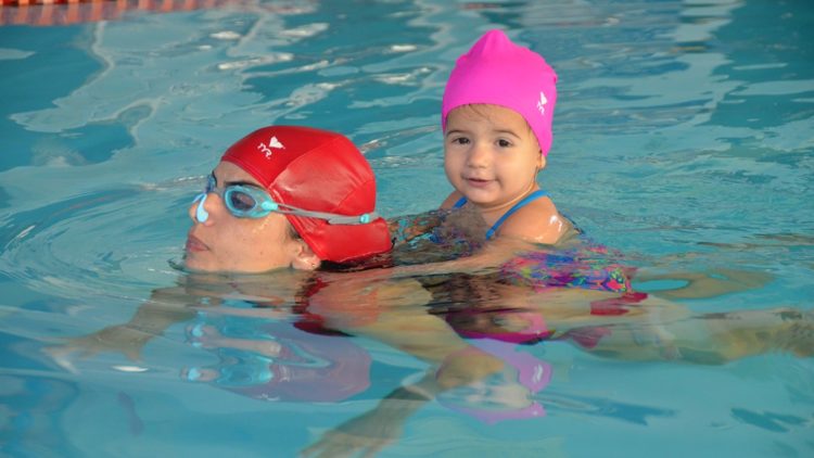 Κολύμβηση για την σωματική και ψυχική υγεία των παιδιών